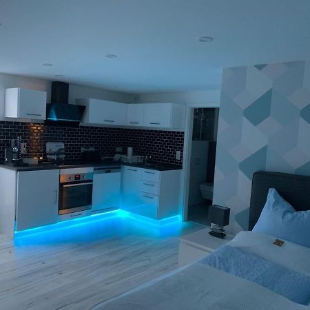 Modern Renovated Apartment Suited For Business Consultants - In Close Distance To Dt, Dhl And Un Campus - Reserved Parking Bona Exterior foto