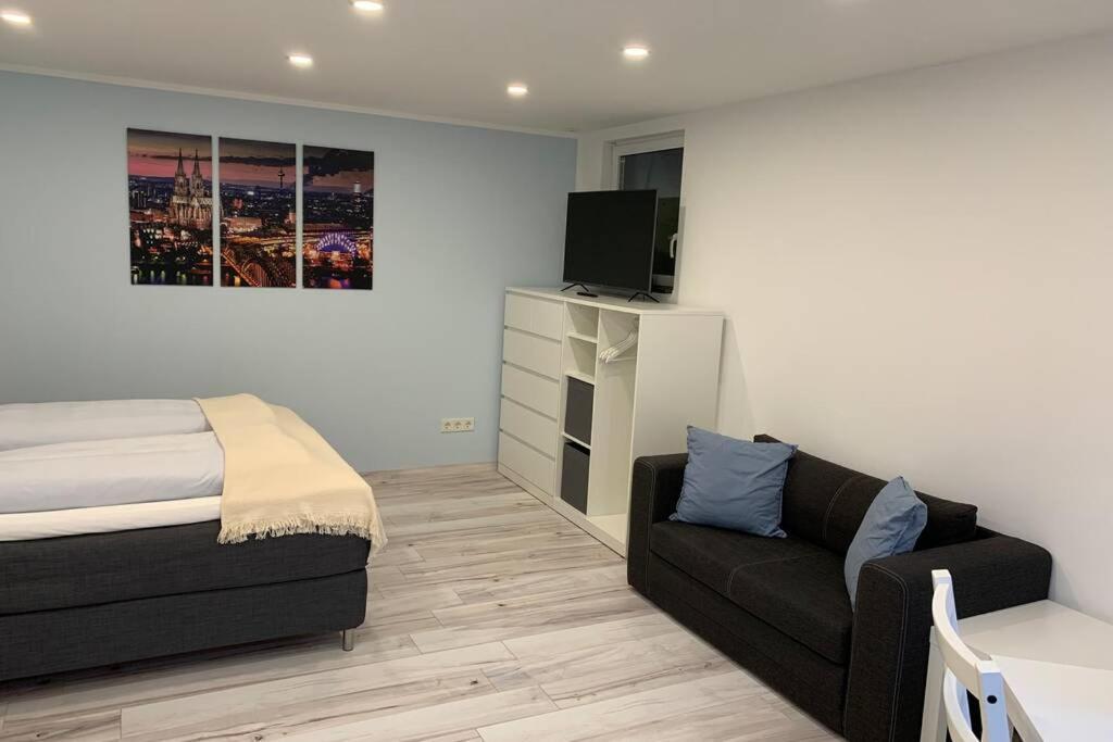 Modern Renovated Apartment Suited For Business Consultants - In Close Distance To Dt, Dhl And Un Campus - Reserved Parking Bona Exterior foto