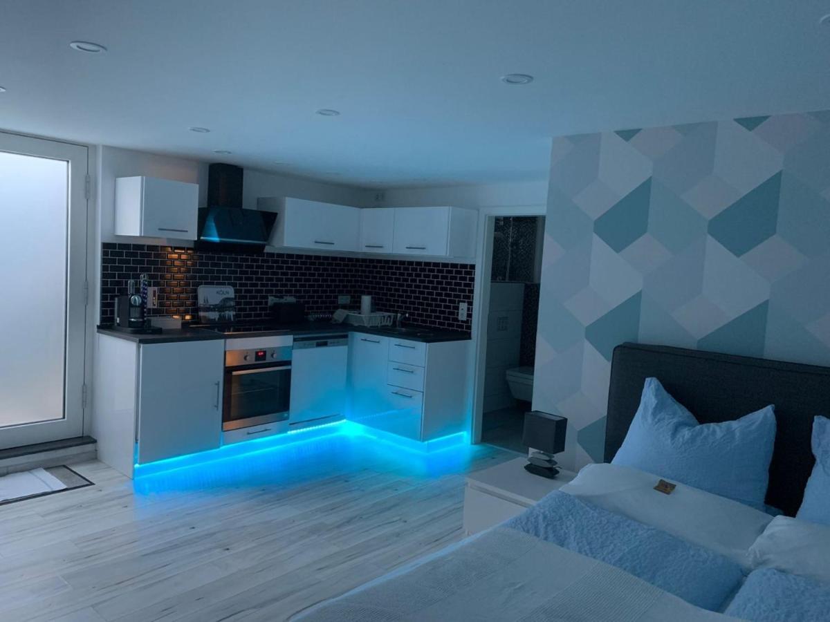 Modern Renovated Apartment Suited For Business Consultants - In Close Distance To Dt, Dhl And Un Campus - Reserved Parking Bona Exterior foto